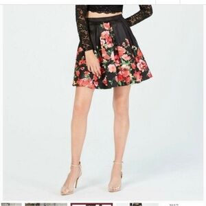 Sequin Hearts Floral Layered Skirt Black.  Size 7 NWT